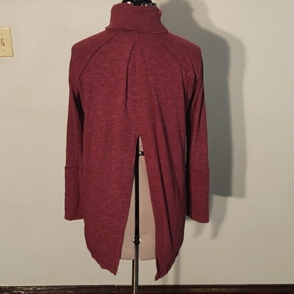 We the Free Split Back Turtleneck Sz S - Picture 6 of 8
